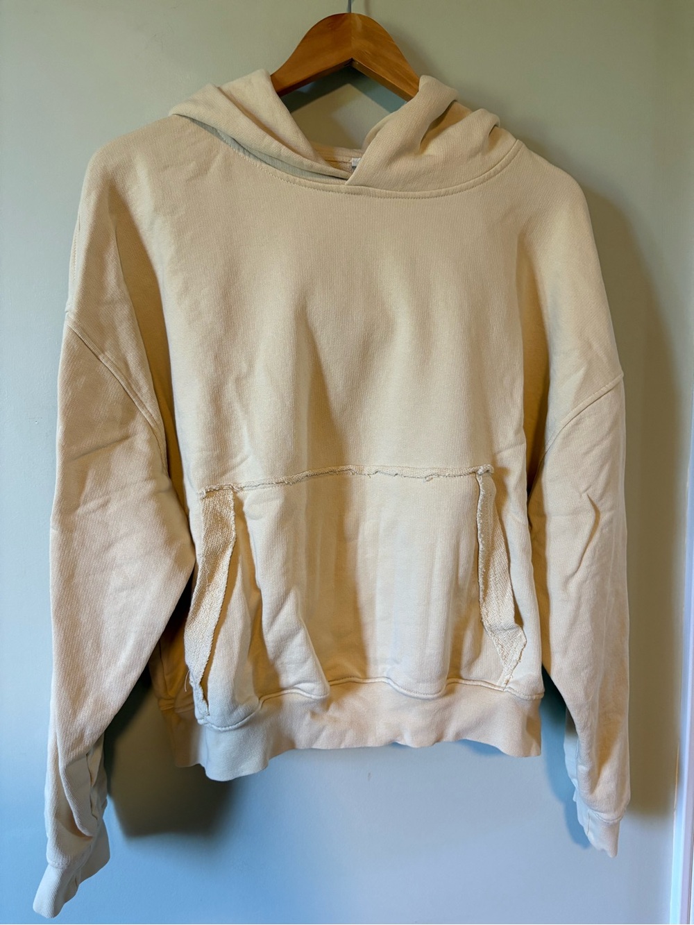 Zara Womens Pale Yellow Hoodie Sweater - Classic Pullover M